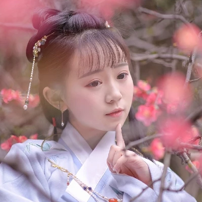 可愛漢服女生頭像，唯美古風(fēng)真人頭像