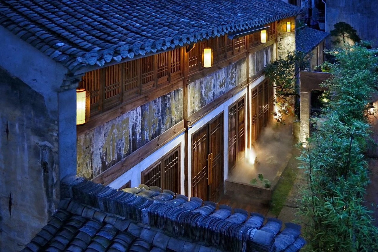 昱見(jiàn)·八號(hào)院，一幅意境悠遠(yuǎn)的江南水墨畫(huà)