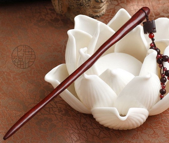 8款優(yōu)雅簪子：一枝古簪執(zhí)手為你綰發(fā)間！