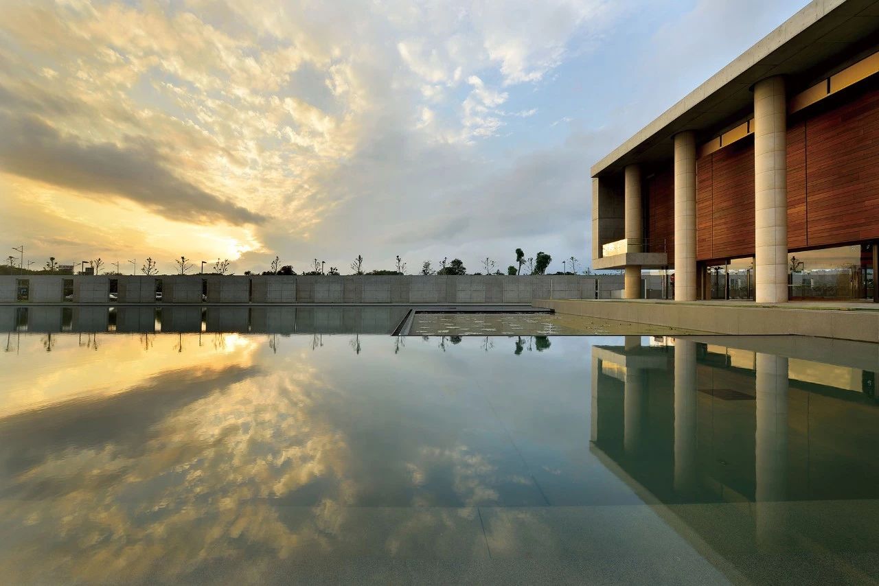 28000m2神秘寺廟-水月道場(chǎng)，吸引百萬(wàn)人朝拜