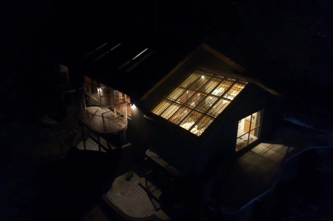 臨安·余來，讓生活重啟