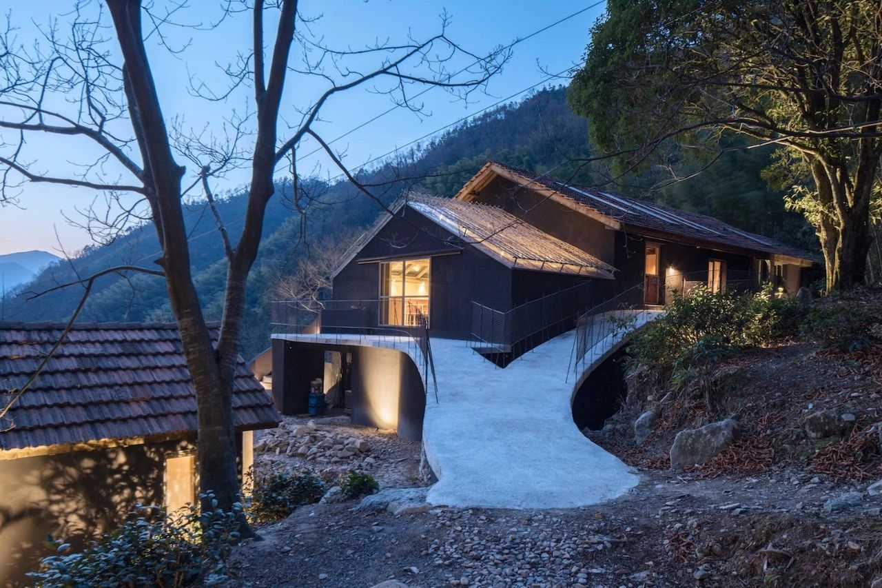 臨安·余來，讓生活重啟