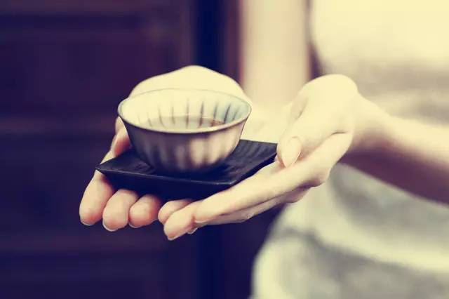 愛上美學(xué)的陶瓷：讀懂瓷器的美！