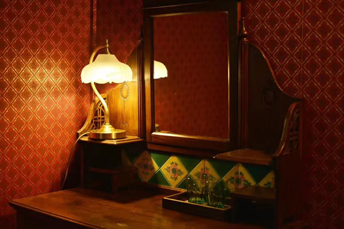 覺(jué)園1984，創(chuàng)造一個(gè)時(shí)空錯(cuò)亂的夢(mèng)境