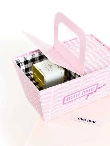 中秋月餅包裝設計，創(chuàng)意滿滿的包裝設計