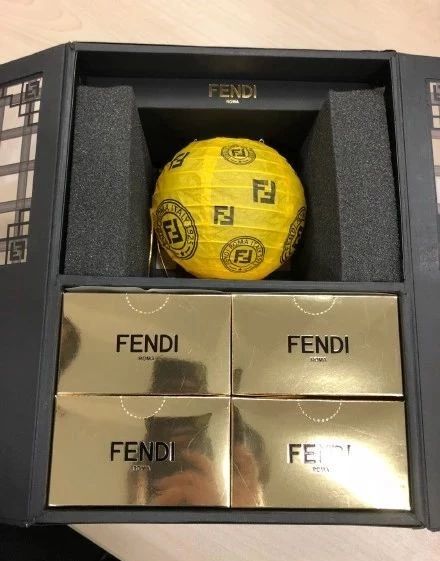 中秋月餅包裝設計，創(chuàng)意滿滿的包裝設計