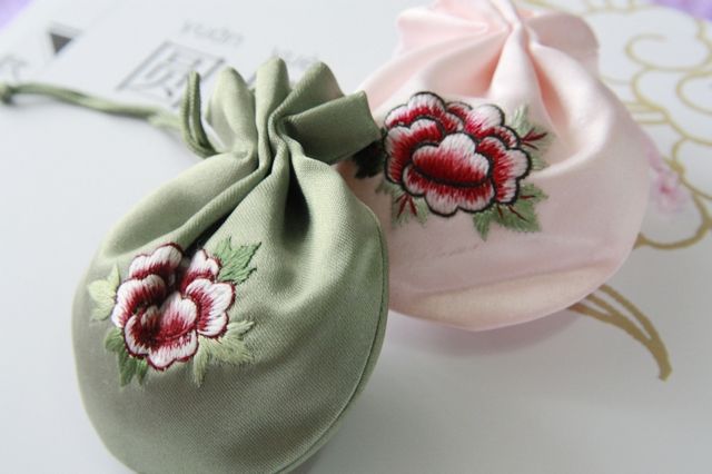 中國(guó)古代十大定情信物飾品，何以結(jié)恩情？