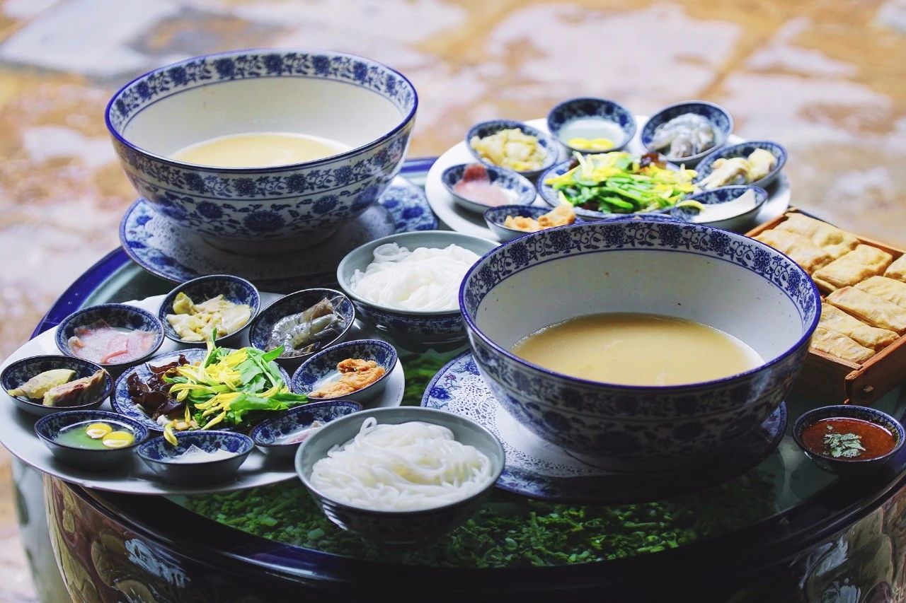 避暑游玩攻略：給這個(gè)炎熱夏日一抹清涼的景色