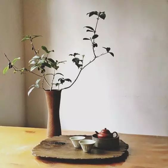 中式裝飾，家雖小茶室亦可很精致