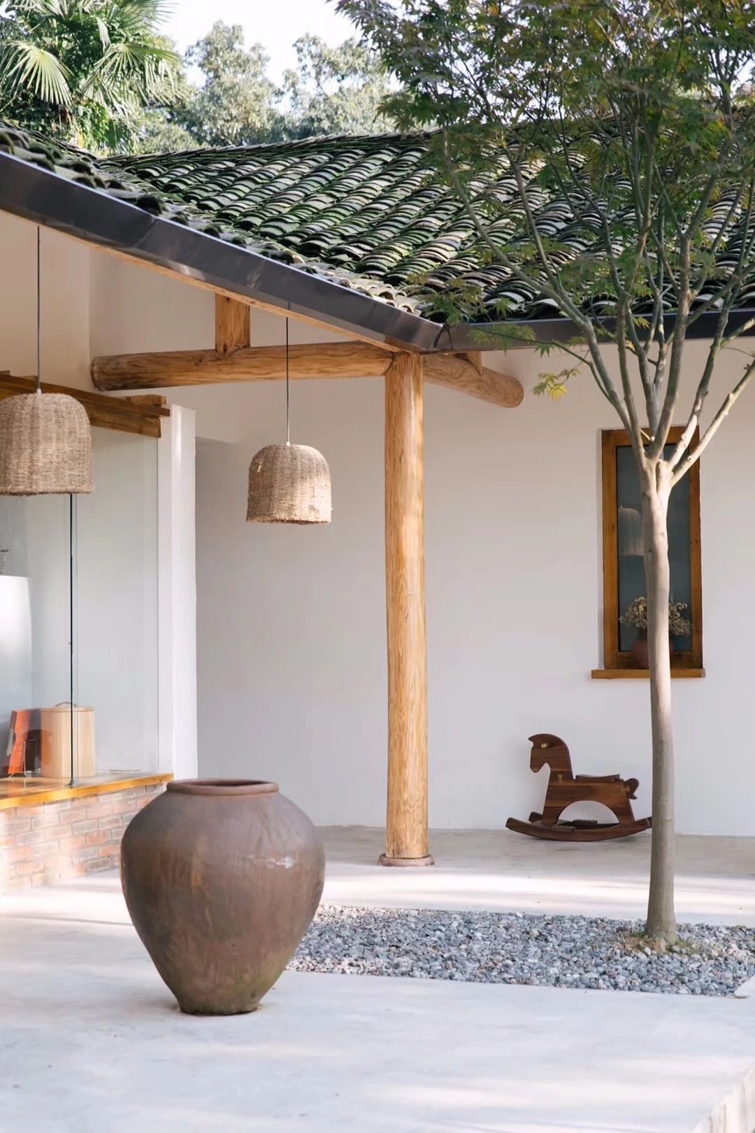 一所茶園里的民宿，過著鄉(xiāng)下悠閑愜意的日子