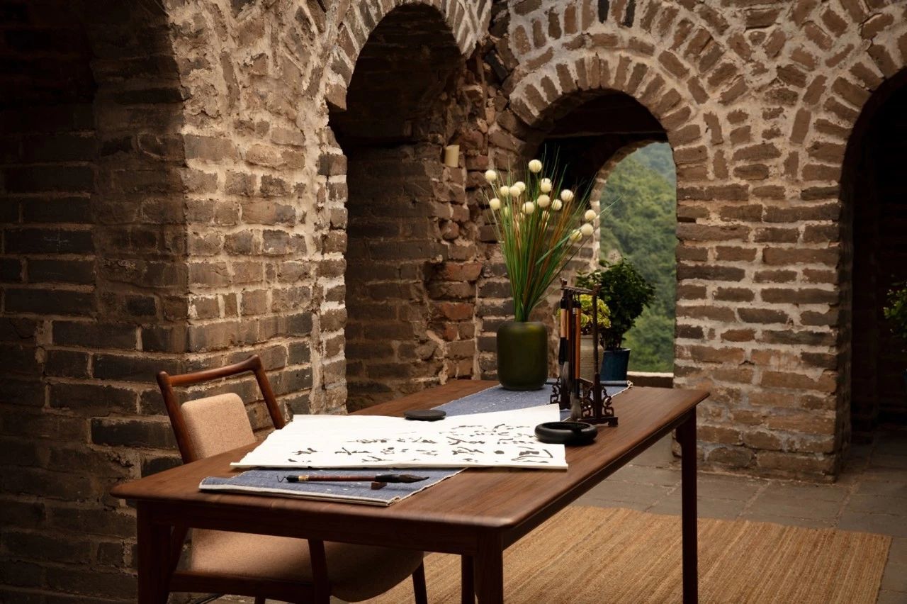 奇屋一夜民宿設(shè)計集合，把民宿開在了長城上