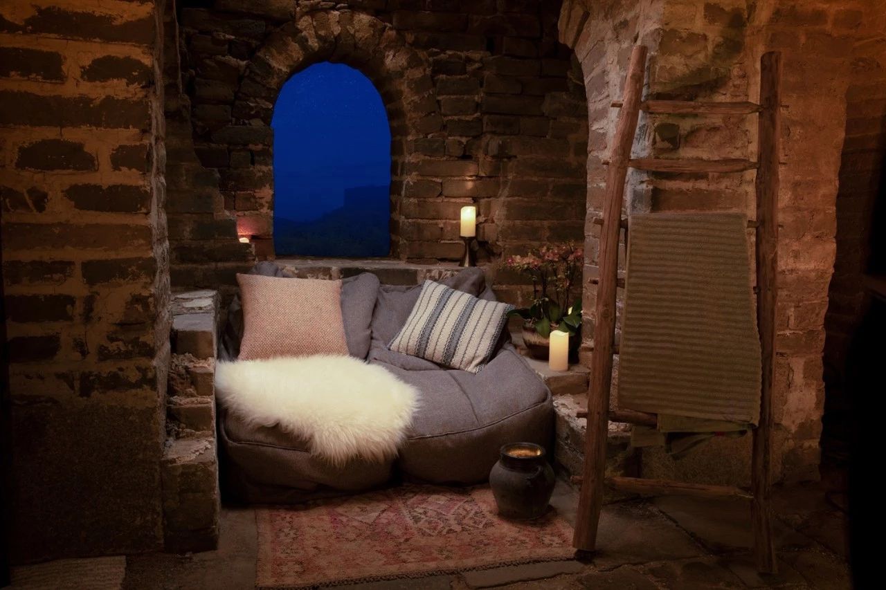 奇屋一夜民宿設(shè)計集合，把民宿開在了長城上