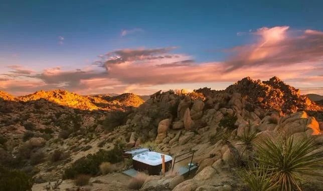 奇屋一夜民宿設(shè)計集合，把民宿開在了長城上