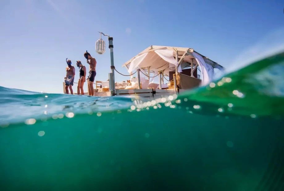 奇屋一夜民宿設(shè)計集合，把民宿開在了長城上