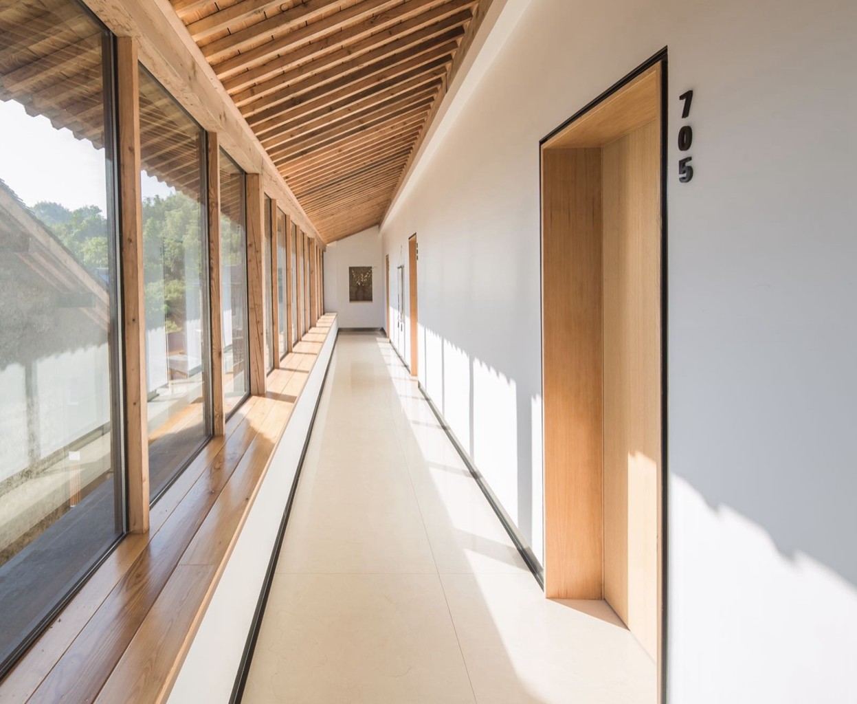 安吉·仁里息心廬，擁泉而居枕山而眠!