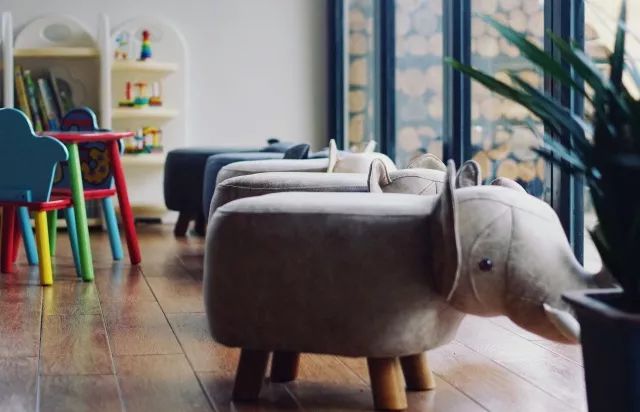 安吉·仁里息心廬，擁泉而居枕山而眠!