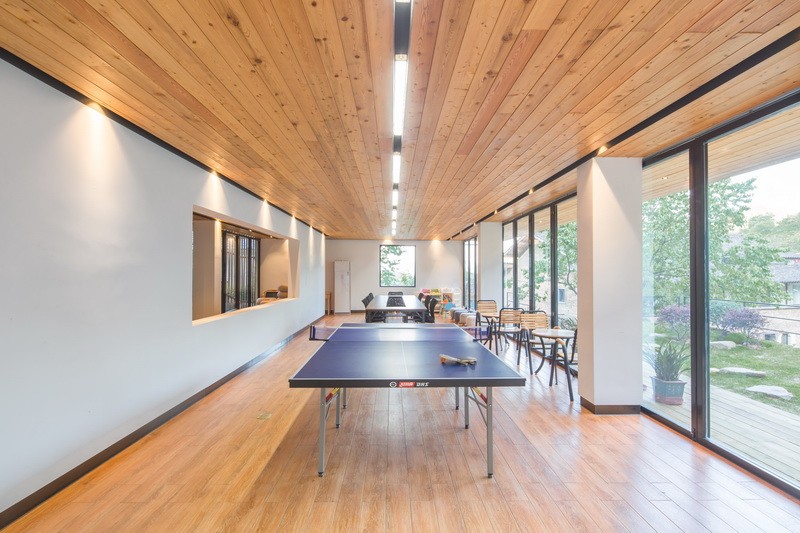 安吉·仁里息心廬，擁泉而居枕山而眠!