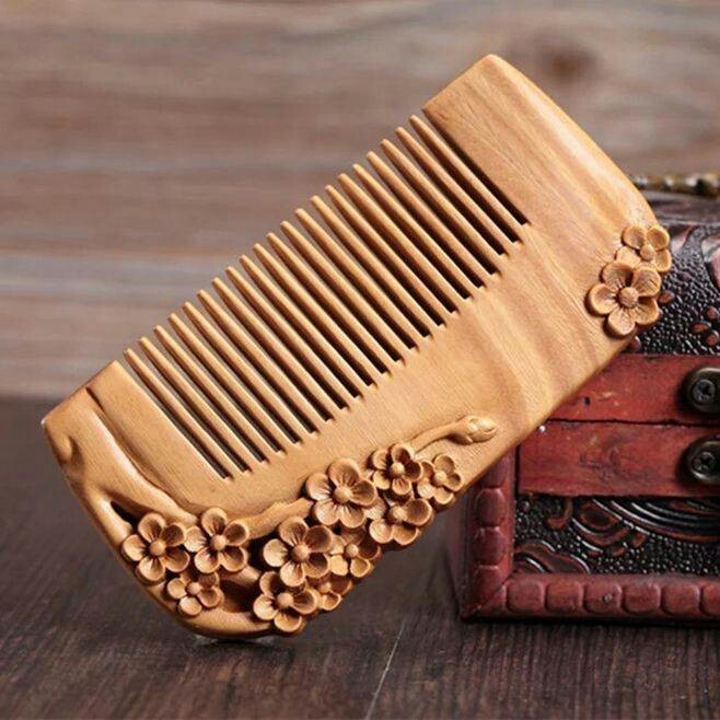 一組古風(fēng)梳子飾品，品味古典韻味之美