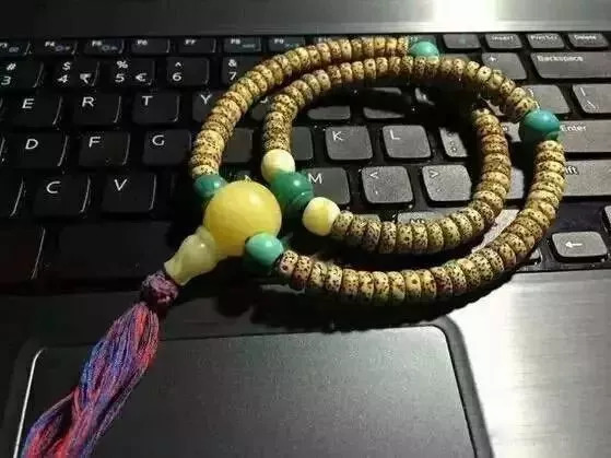 如何盤出包漿星月菩提？驚艷菩提包漿的全過程