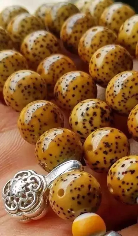 如何盤出包漿星月菩提？驚艷菩提包漿的全過程