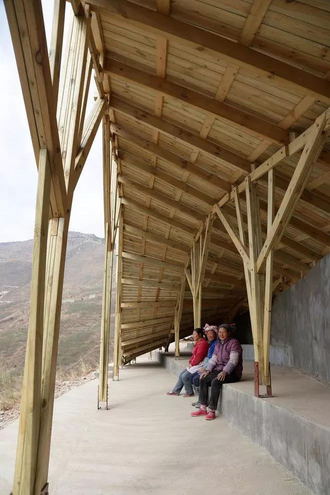 最美大山里的圖書(shū)館，感受美妙的讀書(shū)世界