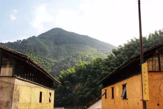 最美大山里的圖書(shū)館，感受美妙的讀書(shū)世界