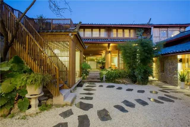 麗江新中式風(fēng)格民宿，麗水云邊