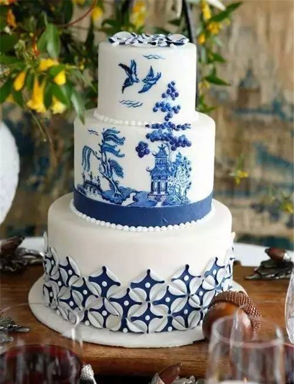 當(dāng)?shù)案庥錾霞壹褬?lè)文學(xué)