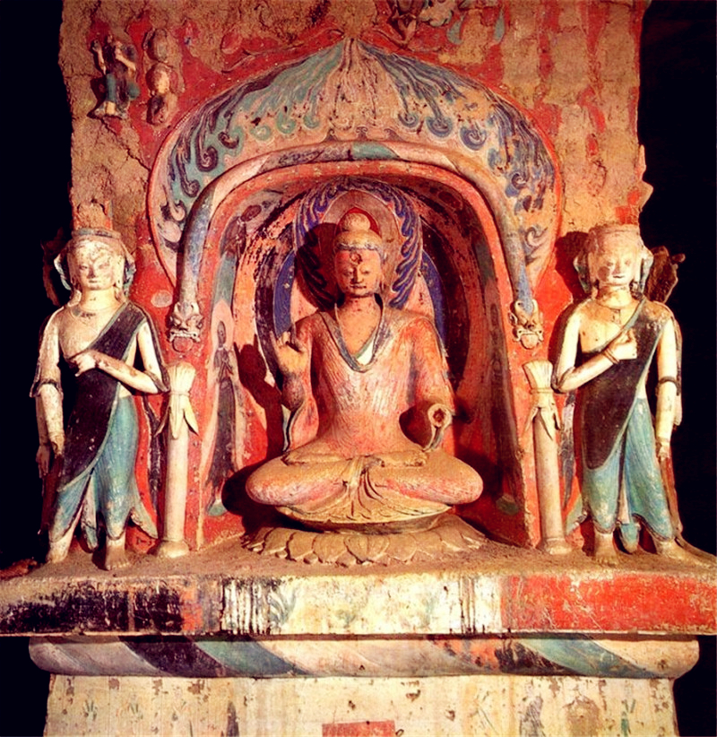 敦煌石洞彩塑佛像(1)