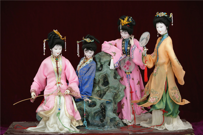 中國(guó)傳統(tǒng)工藝品，絹人