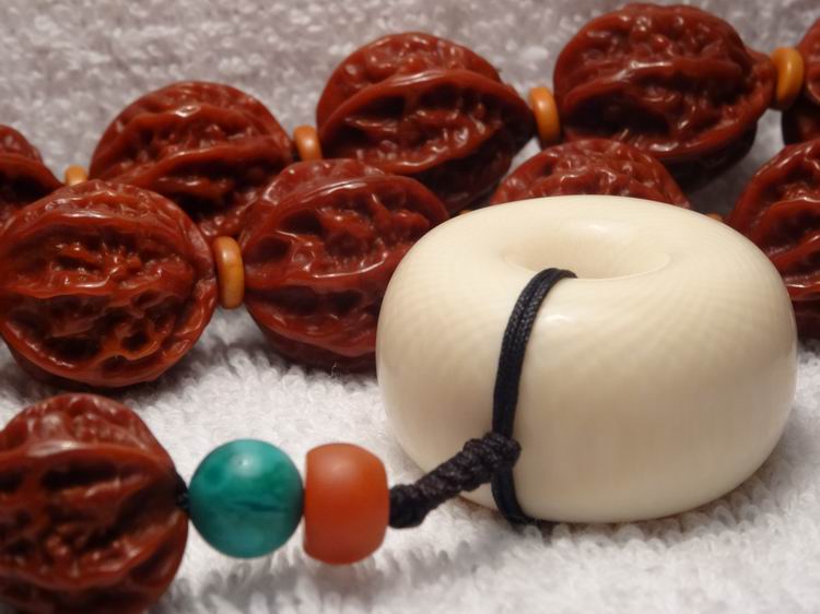 文玩核桃野生包漿掛磁核桃串28個