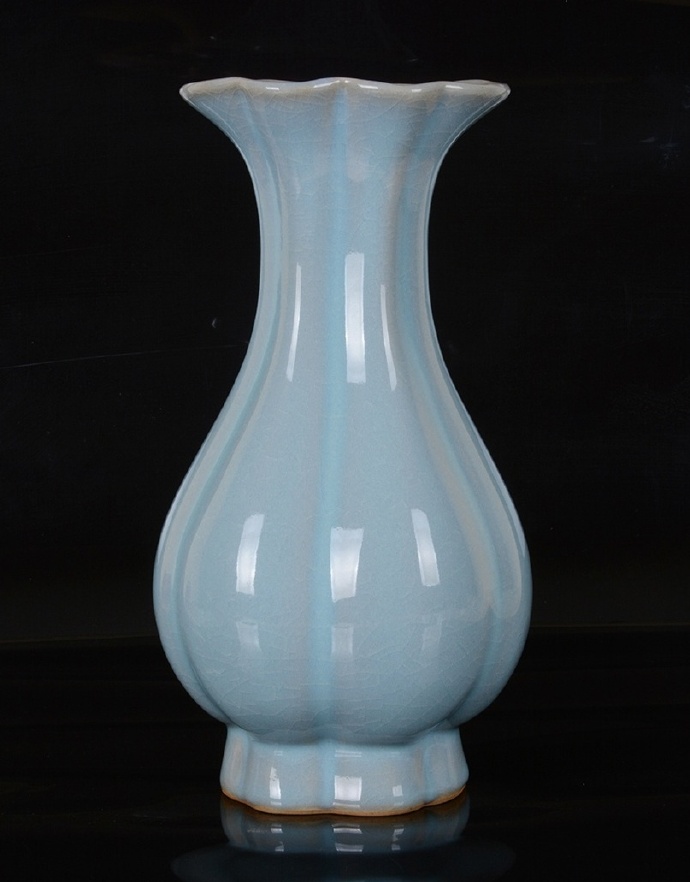 海棠瓶、梅瓶、玉蘭瓶藍色瓷器欣賞