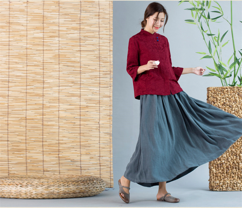 暗紅色中式外套女長(zhǎng)袖盤(pán)扣上衣