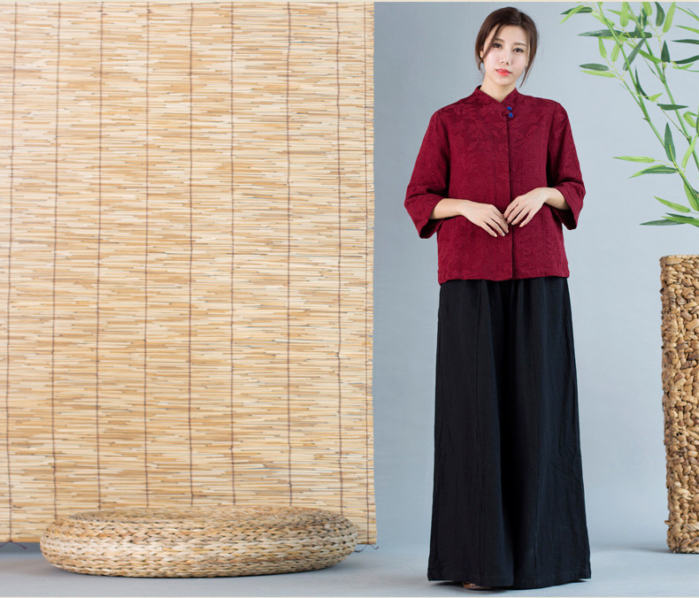 暗紅色中式外套女長(zhǎng)袖盤(pán)扣上衣