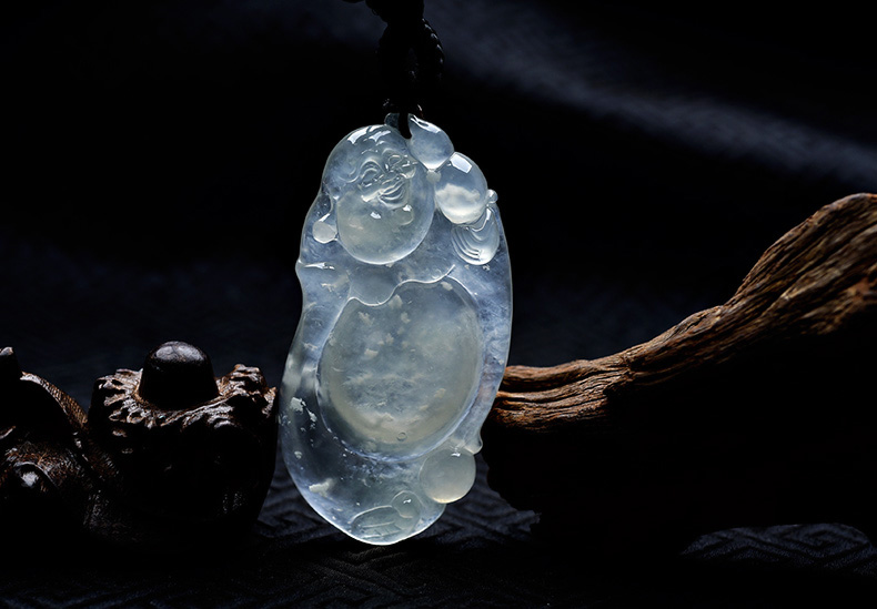 玻璃種翡翠逍遙佛吊墜