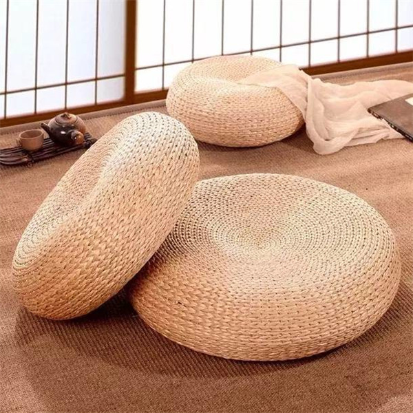 品茶牌佛之常用物，蒲團