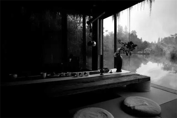 品茶牌佛之常用物，蒲團