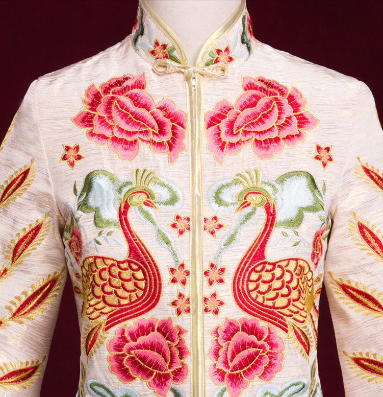 刺繡鳳凰白色中式嫁衣，結(jié)婚敬酒服旗袍修身