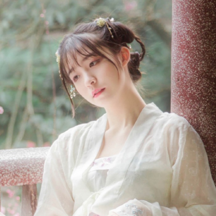 嬌俏女子古風(fēng)唯美頭像，淡掃峨眉真人女生頭像