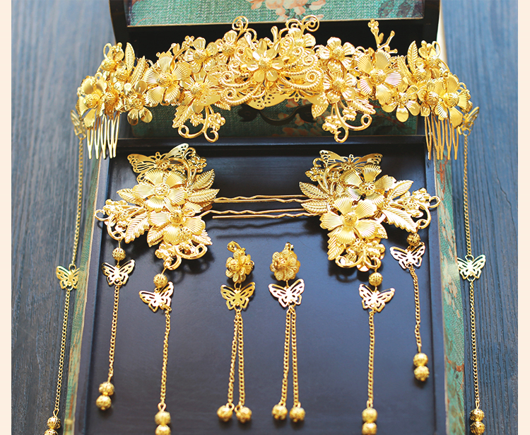 中式新娘精美頭飾，金色發(fā)飾套裝步搖鳳冠