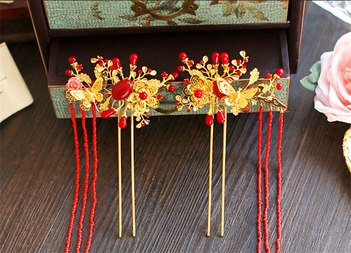 金底紅古風(fēng)頭飾，復(fù)古貝殼花流蘇發(fā)簪