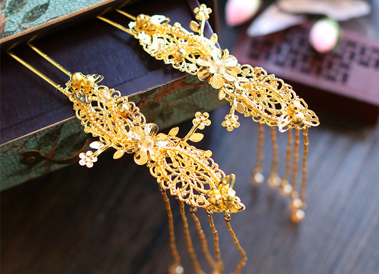金色四件套古裝頭飾，古典韻味發(fā)飾