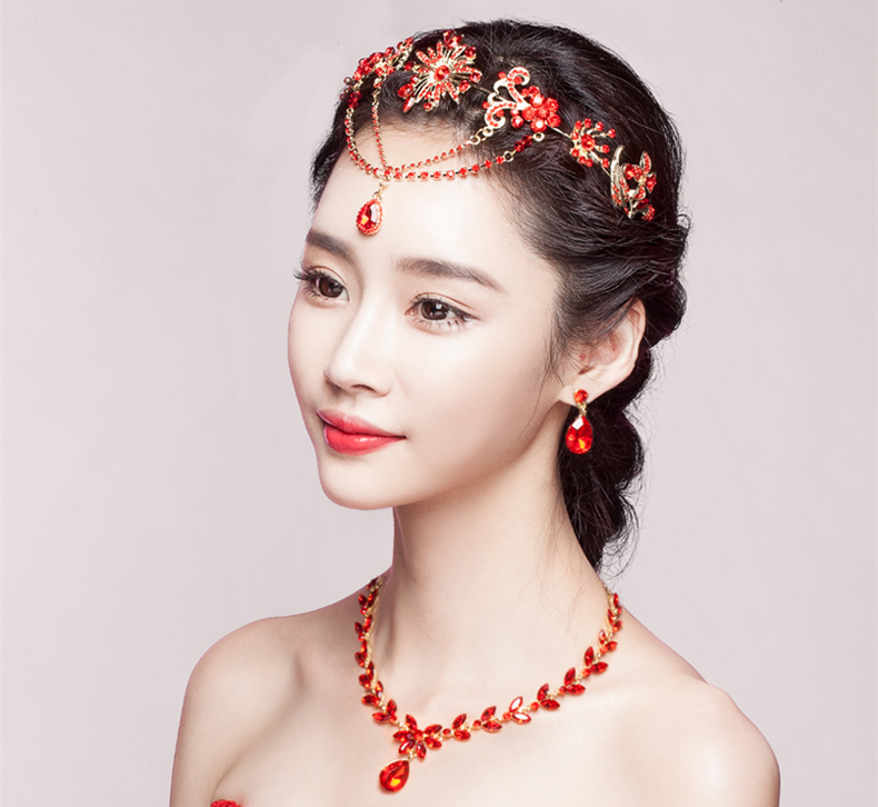 中式三件套裝敬酒服額飾，優(yōu)美盤發(fā)配飾發(fā)飾