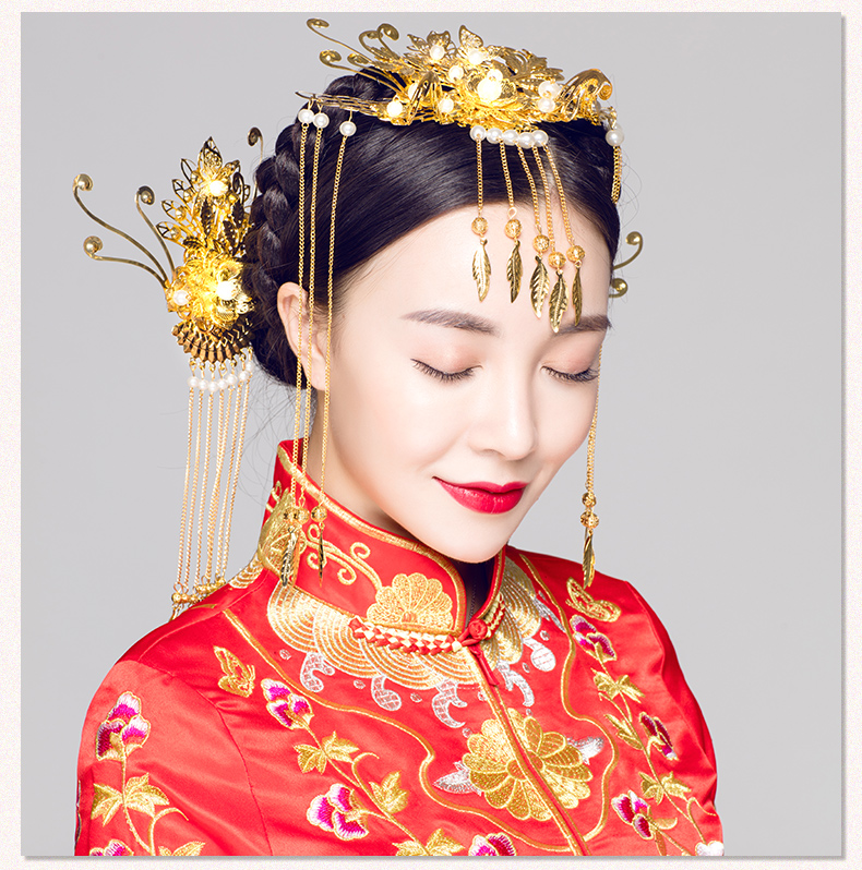 步搖古典造型新娘頭飾，金色花枝高貴發(fā)飾