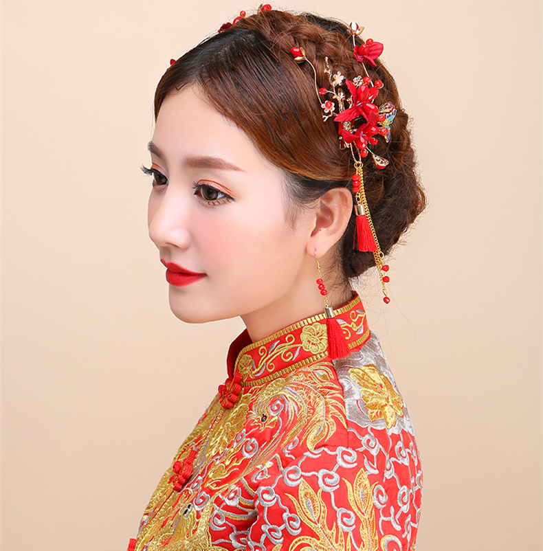 紅色頭飾邊夾耳鉤套裝，2017新款新娘配色