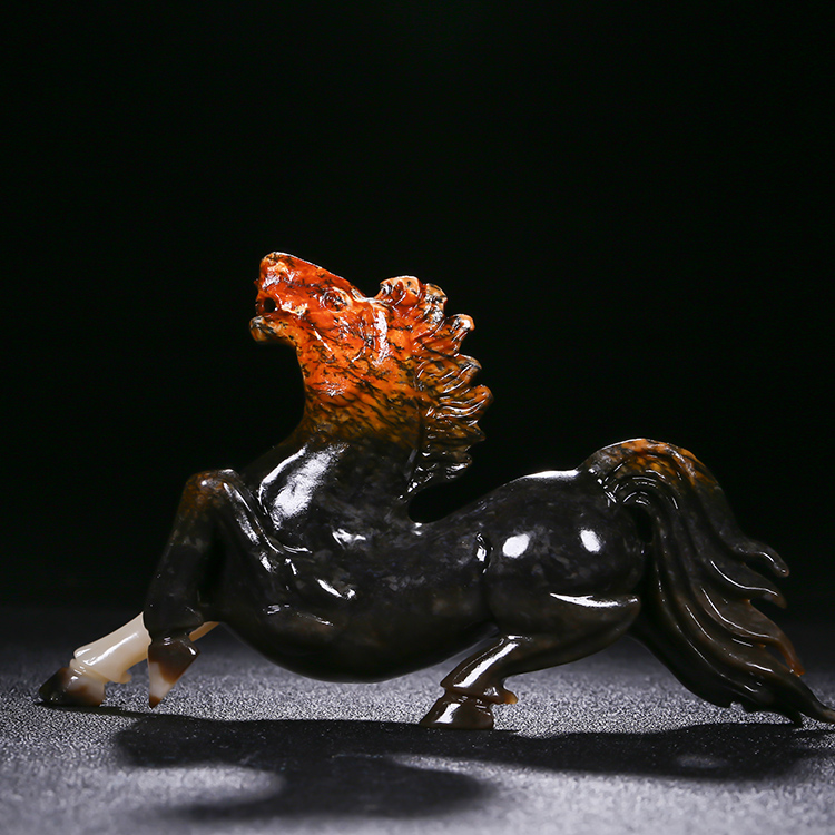 馬到功成天然和田玉手把件，玉石生肖馬擺件