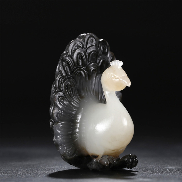 天然和田玉孔雀吊墜，白玉籽料掛件項(xiàng)鏈