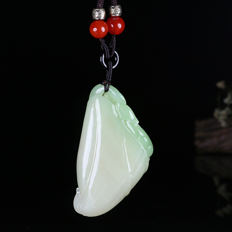 和田翠青玉山料魚(yú)掛墜，玉墜蓮蓬玉石項(xiàng)鏈