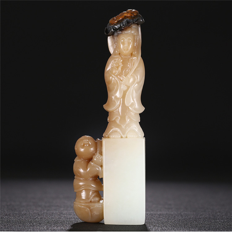 童子拜觀音白玉印章，立體圓雕和田玉手把件