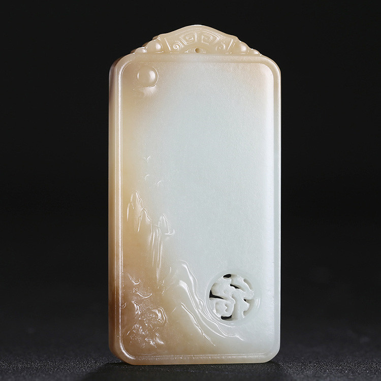 神龍送福人間山水玉牌掛件，天然糖白玉項(xiàng)鏈